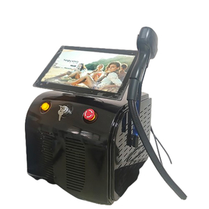 台式女高音 15.6 寸